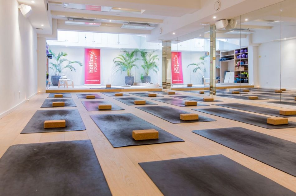 Hot Flow Yoga Zuid
